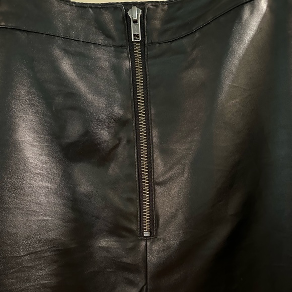 Halogen Faux leather A line skirt - Picture 3 of 11